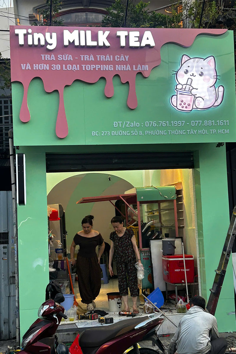 bảng hiệu quán trà sữa Tiny milk tea do Quảng Cáo Nguyên Khang thi công