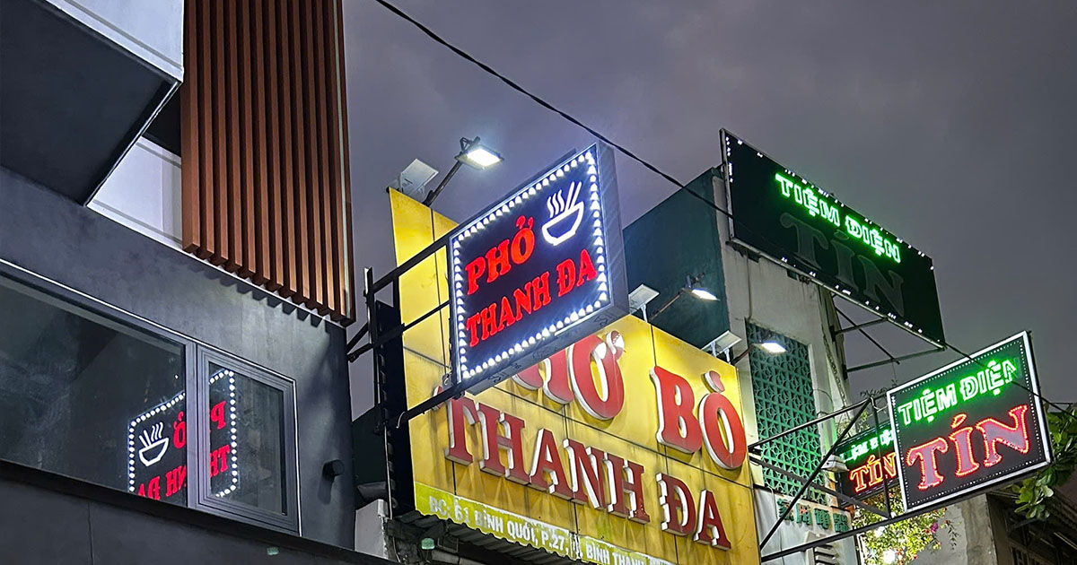 Biển vẫy hộp đèn cho cửa hàng