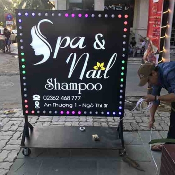 Mẫu biển quảng cáo hộp đèn alu spa